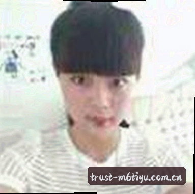 周婷